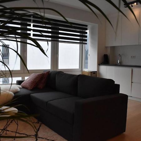 אוסטנדה Vernieuwd Appartement Op 200M Van De Zee מראה חיצוני תמונה